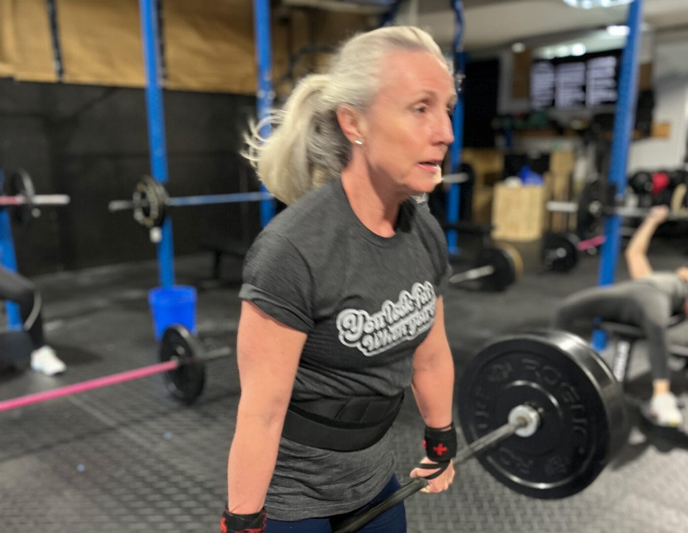 Crossfit Open 2024 Woman Lifting Weights
